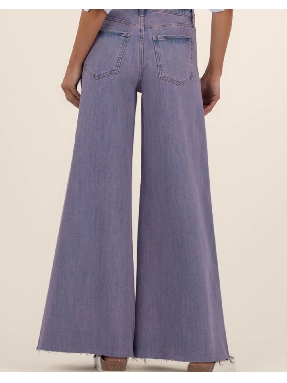 Kut from the Kloth Blake Super wide leg high rise jeans - Picture 3 of 8